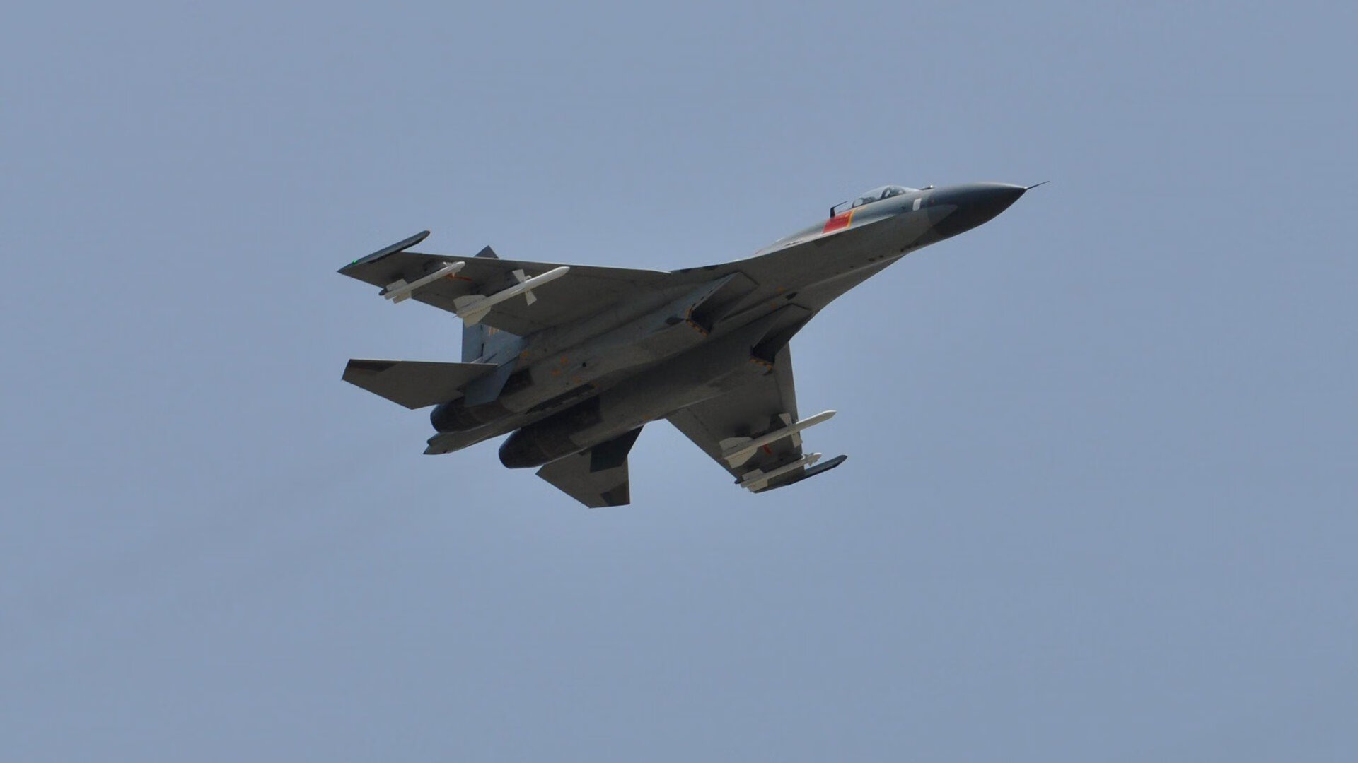 福特：随着表现不断提升，成全黑队未来的核心球员，福特黑色